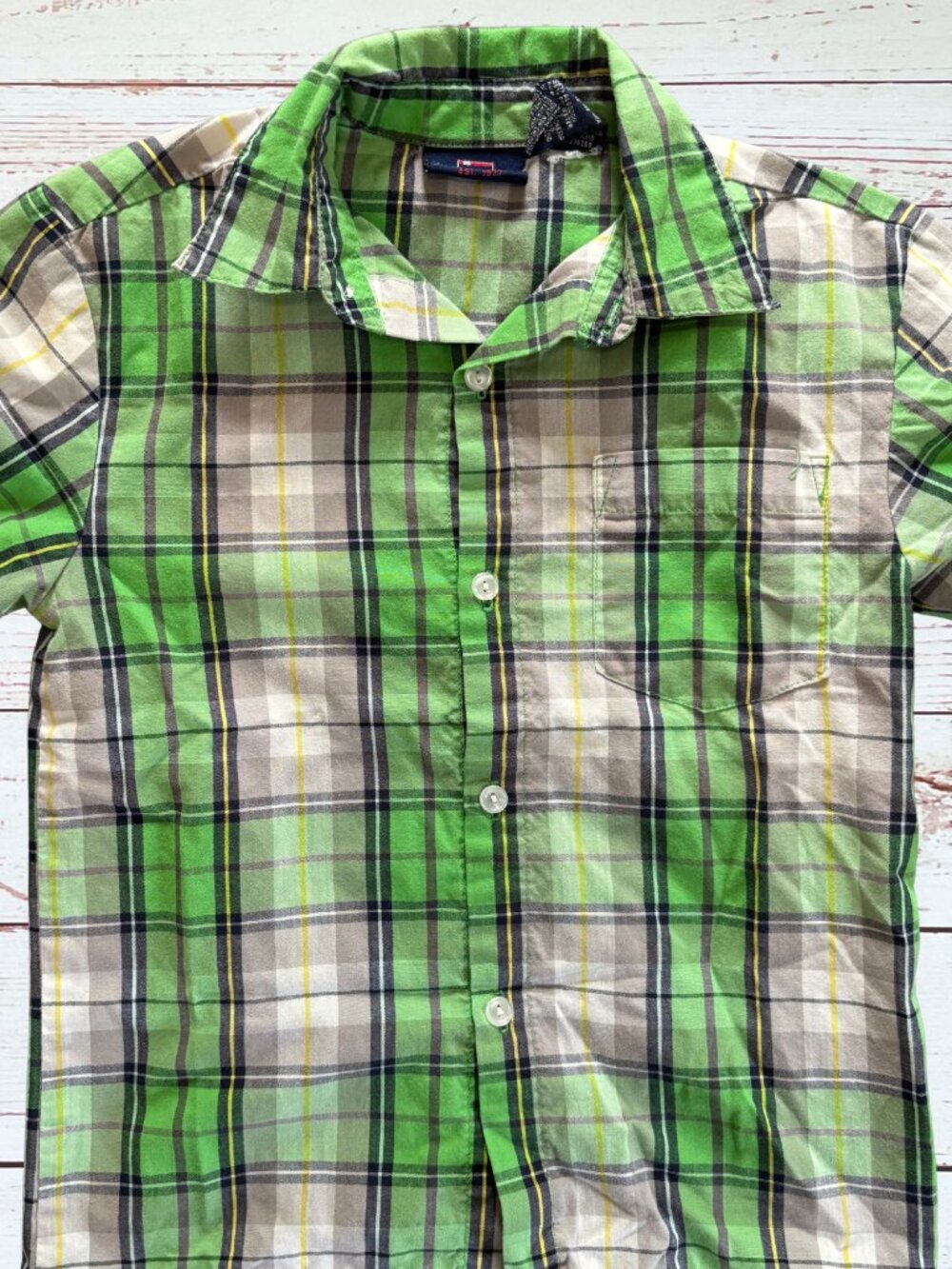Bugle Boy Boys Green Plaid Button Down Shirt Size 5-6 Short Sleeve